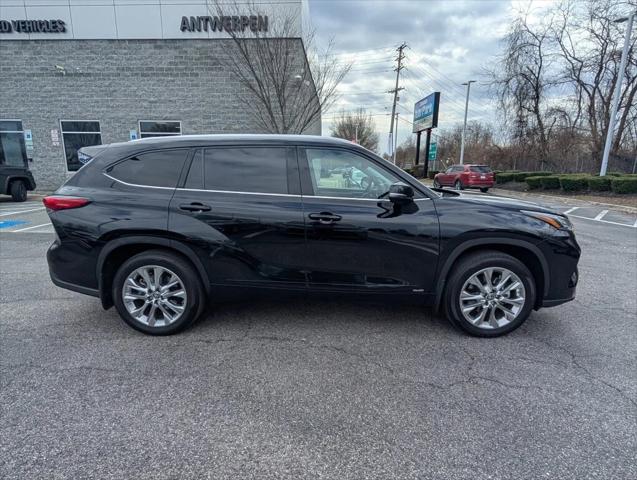 2023 Toyota Highlander Hybrid Limited