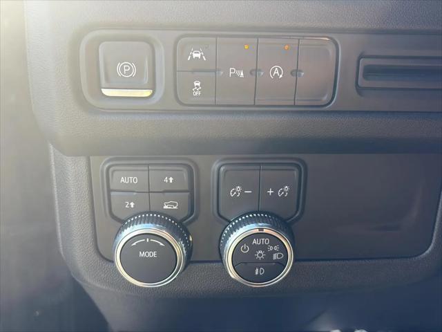 2023 GMC Yukon XL 4WD SLE