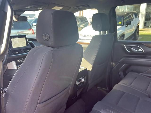 2023 GMC Yukon XL 4WD SLE