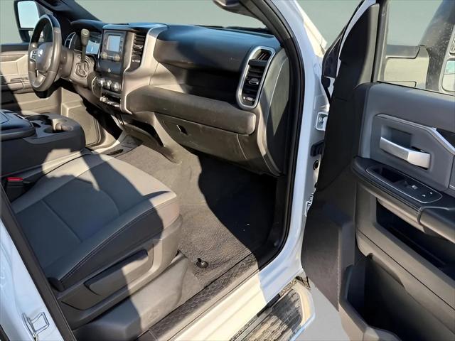 2023 Ram 3500 Big Horn Crew Cab 4x4 8' Box