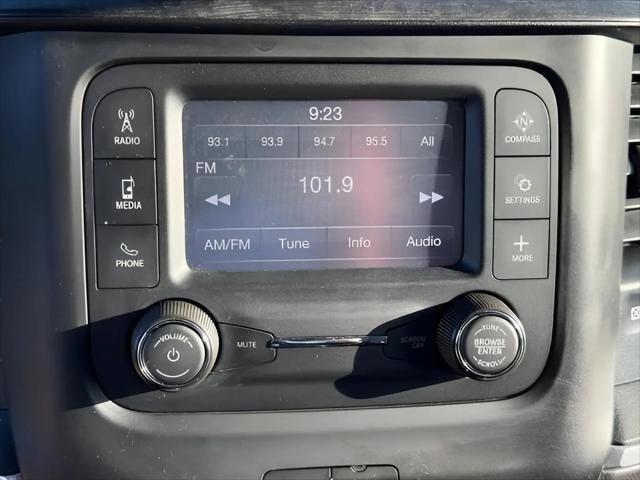 2023 Ram 3500 Big Horn Crew Cab 4x4 8' Box
