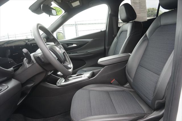 2024 Buick NV Preferred FWD