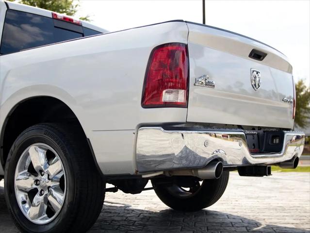 2017 Ram 1500 Big Horn Crew Cab 4x4 5'7" Box