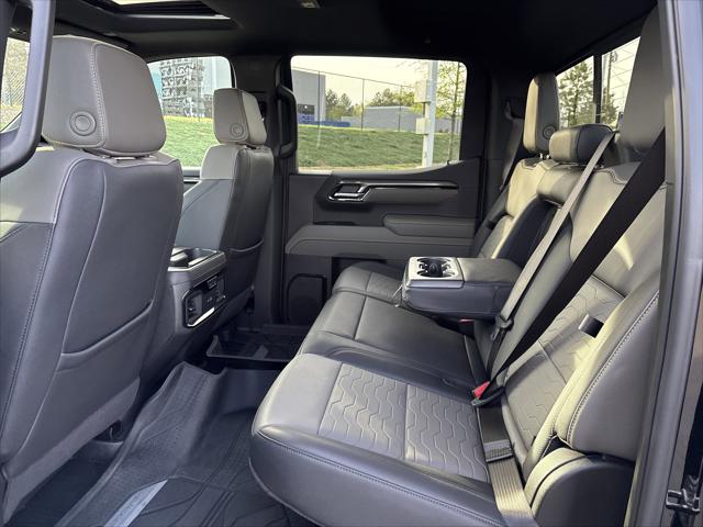 2025 Chevrolet Silverado 1500 4WD Crew Cab Short Bed ZR2