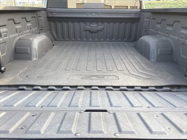 2025 Chevrolet Silverado 1500 4WD Crew Cab Short Bed ZR2