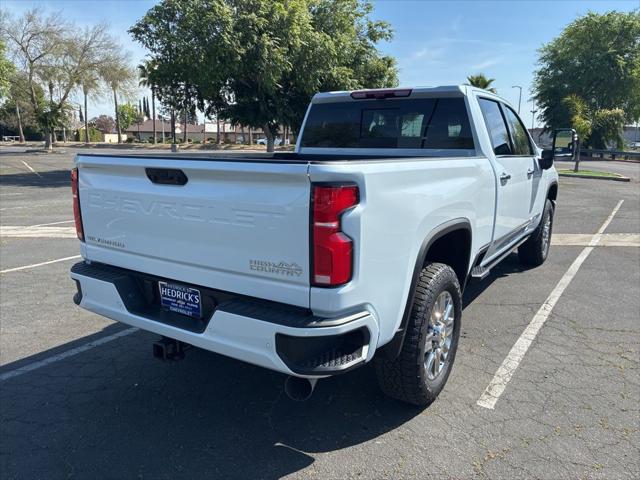 2026 Chevrolet Silverado 2500HD Crew Cab, Standard Bed, High Country, 4WD