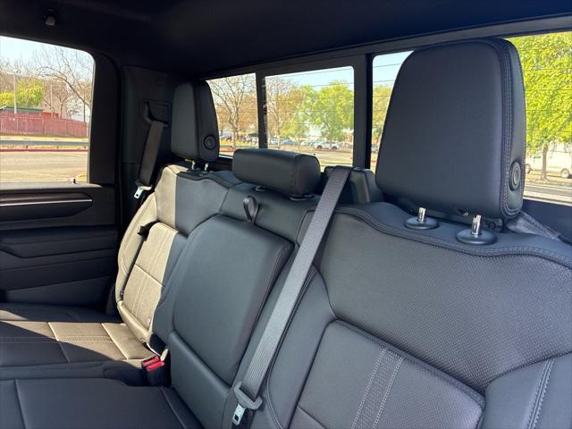 2026 Chevrolet Silverado 2500HD Crew Cab, Standard Bed, High Country, 4WD