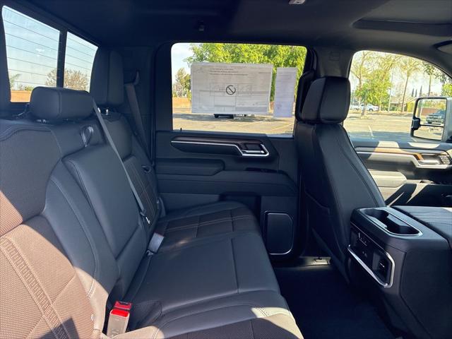 2026 Chevrolet Silverado 2500HD Crew Cab, Standard Bed, High Country, 4WD
