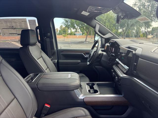 2026 Chevrolet Silverado 2500HD Crew Cab, Standard Bed, High Country, 4WD