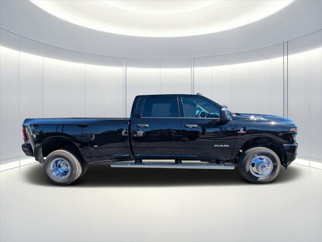 2026 Ram 3500 Big Horn Crew Cab 4x4 8' Box