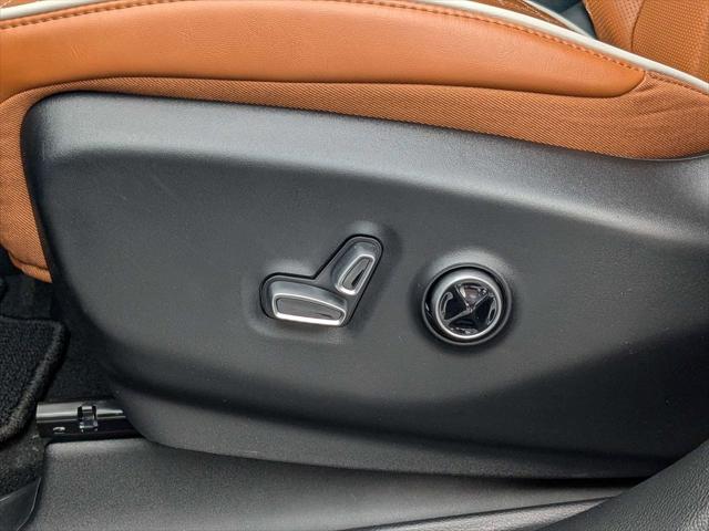 2026 Chrysler Pacifica Pinnacle AWD