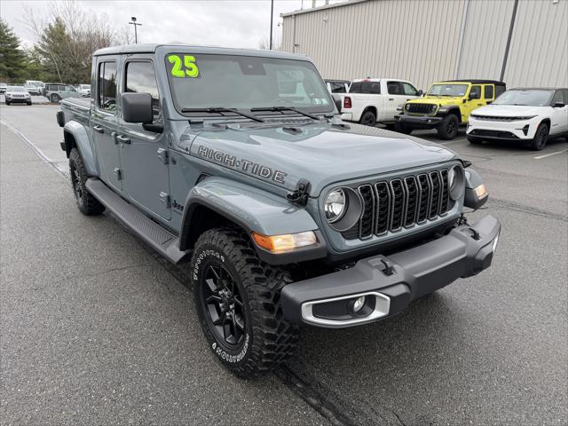 2025 Jeep Gladiator High Tide