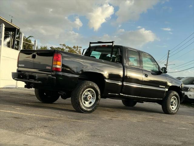 2003 GMC Sierra 2500 Base