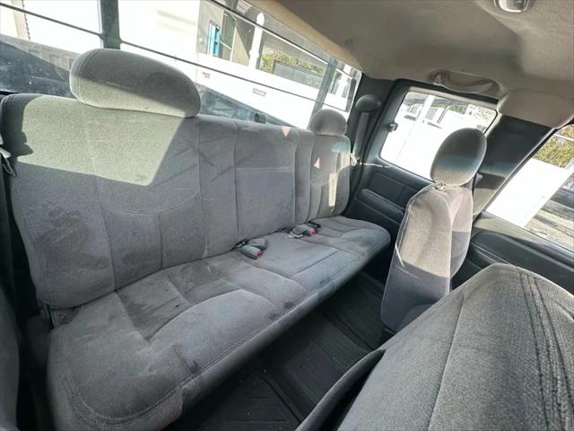 2003 GMC Sierra 2500 Base