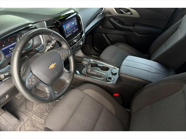 2023 Chevrolet Traverse FWD LT Cloth