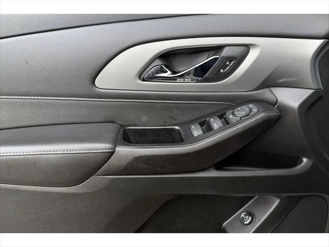 2023 Chevrolet Traverse FWD LT Cloth
