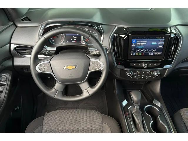 2023 Chevrolet Traverse FWD LT Cloth