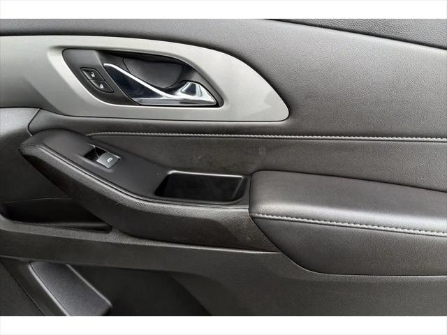 2023 Chevrolet Traverse FWD LT Cloth
