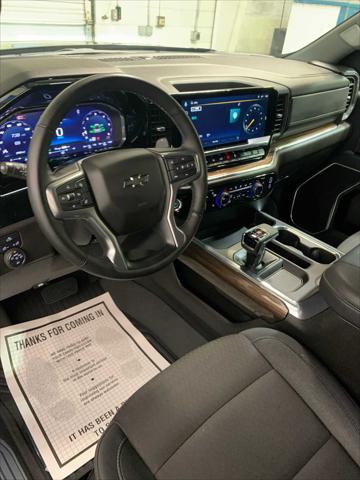 2025 Chevrolet Silverado 1500 4WD Crew Cab Short Bed RST