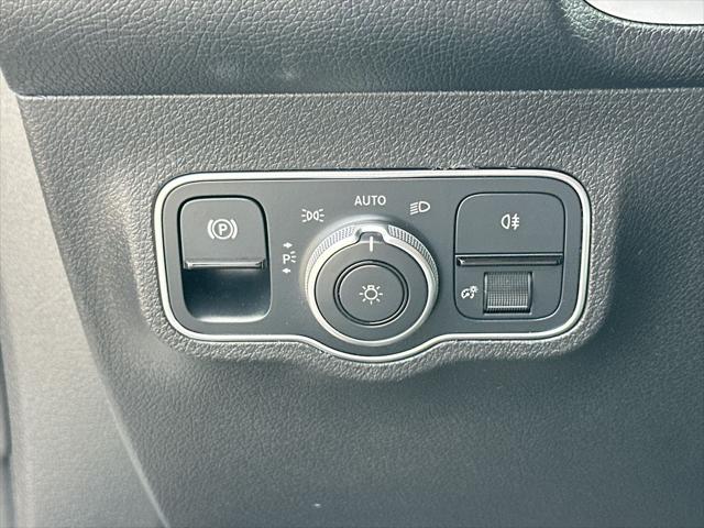 2024 Mercedes-Benz EQB 250 EQB 250+