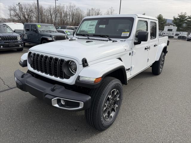 2026 Jeep Gladiator GLADIATOR SAHARA 4X4