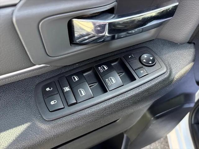 2024 Ram 1500 Classic SLT Quad Cab 4x4 6'4" Box