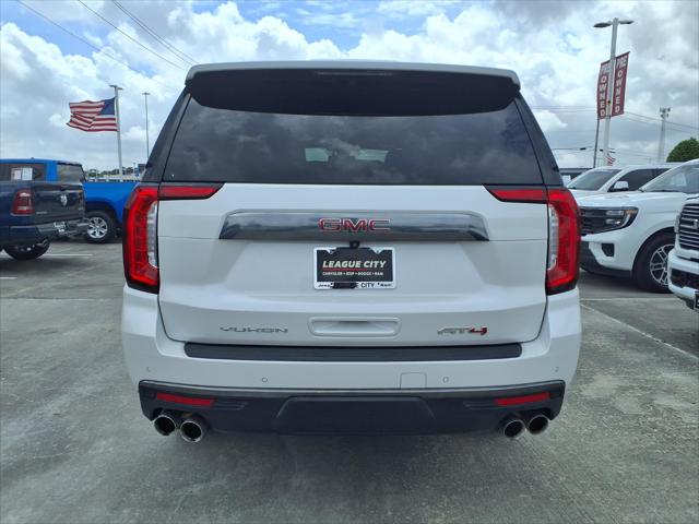 2022 GMC Yukon 4WD AT4