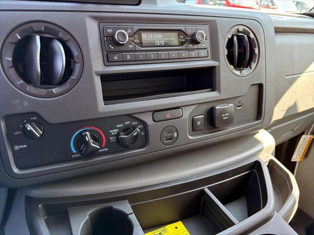 2026 Ford E-350 Cutaway Unknown