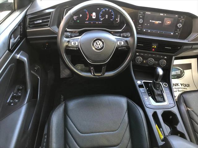 2019 Volkswagen Jetta 1.4T SEL Premium