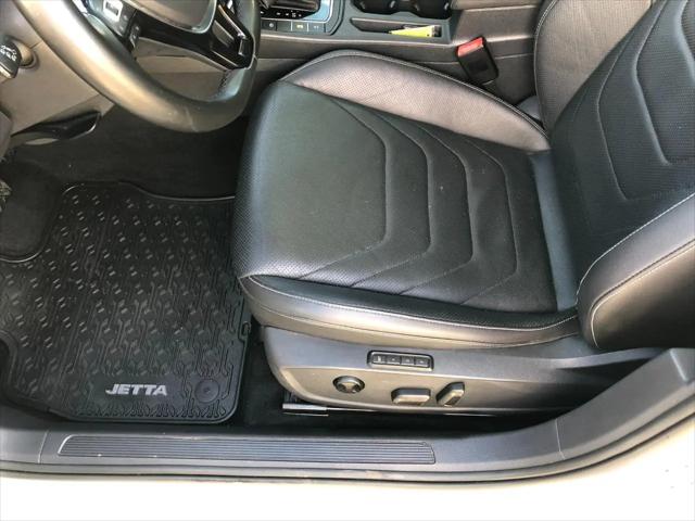 2019 Volkswagen Jetta 1.4T SEL Premium