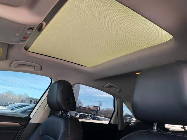 2019 Volkswagen Jetta 1.4T SEL Premium