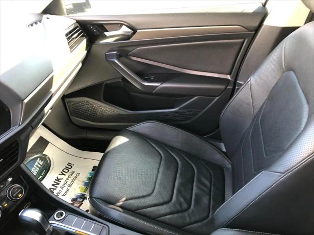 2019 Volkswagen Jetta 1.4T SEL Premium