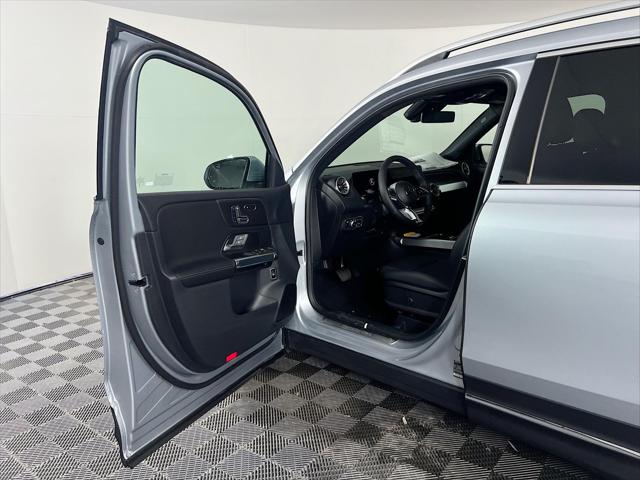 2026 Mercedes-Benz GLB 4MATIC