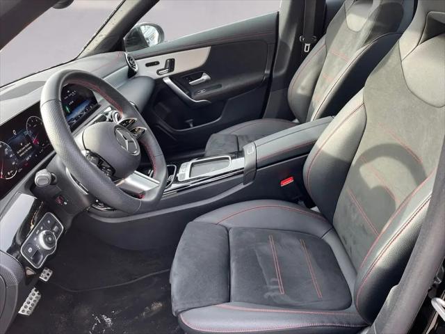 2025 Mercedes-Benz CLA 250 4MATIC