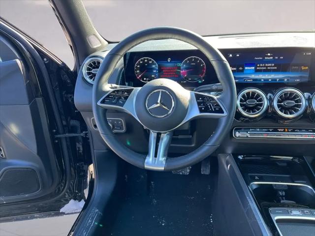 2025 Mercedes-Benz GLB 4MATIC