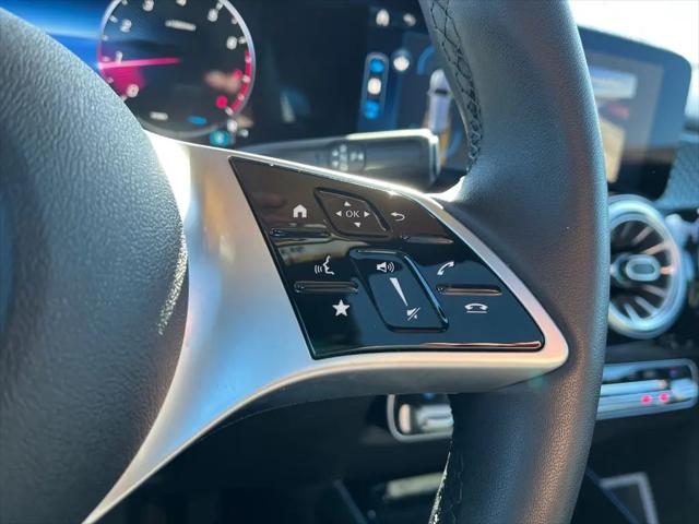 2025 Mercedes-Benz GLB 4MATIC