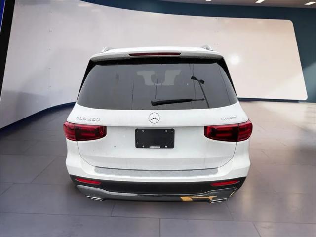 2025 Mercedes-Benz GLB 4MATIC