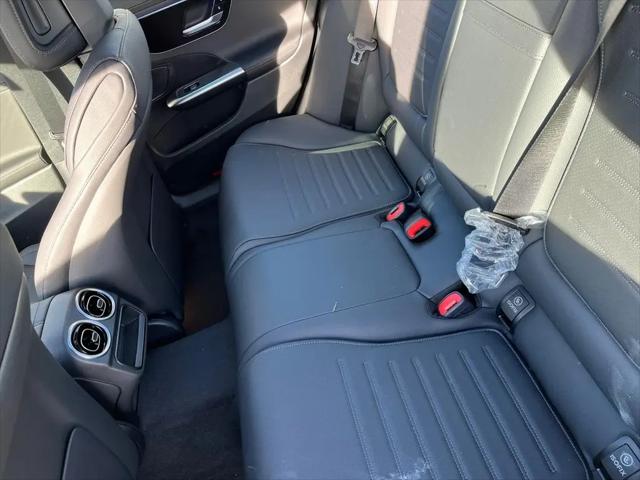 2026 Mercedes-Benz C-CLASS C 300 C 300