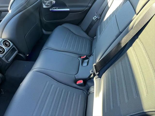 2026 Mercedes-Benz C-CLASS C 300 C 300