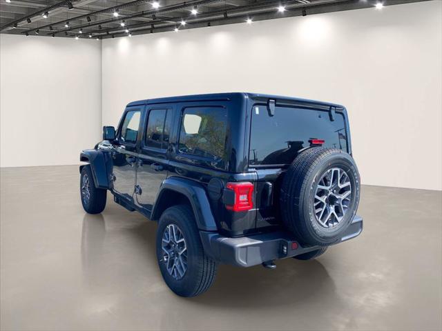 2026 Jeep Wrangler 4-Door Sahara 4x4