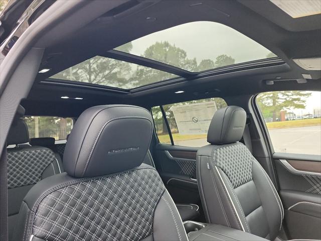 2026 GMC Acadia Denali AWD