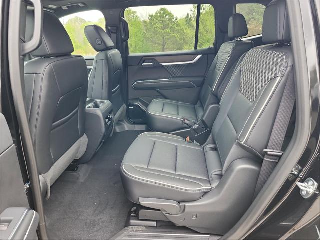 2026 GMC Acadia Denali AWD