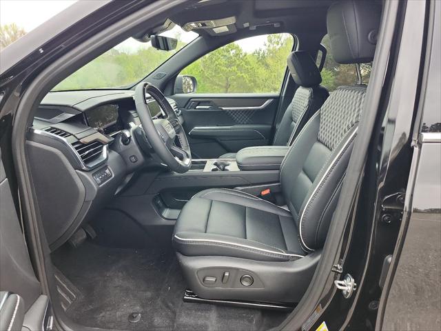2026 GMC Acadia Denali AWD