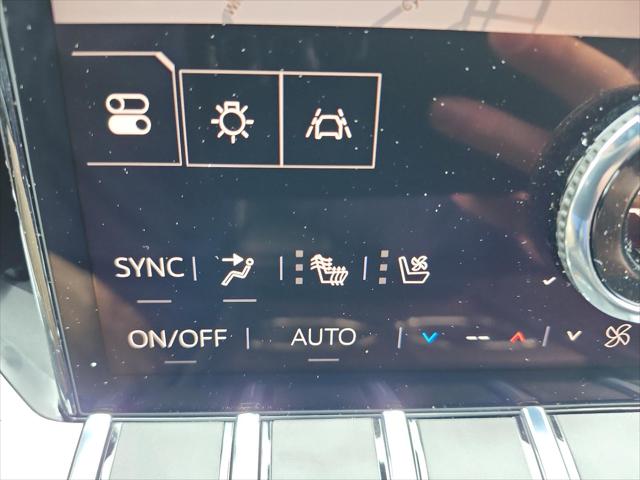 2026 GMC Acadia Denali AWD