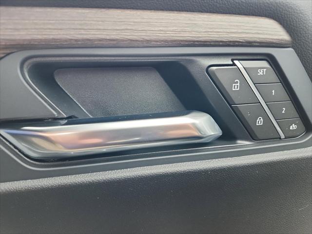2026 GMC Acadia Denali AWD