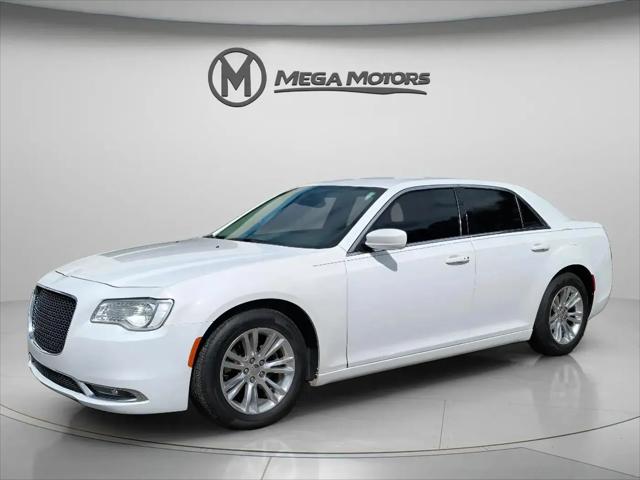 2021 Chrysler 300 Touring