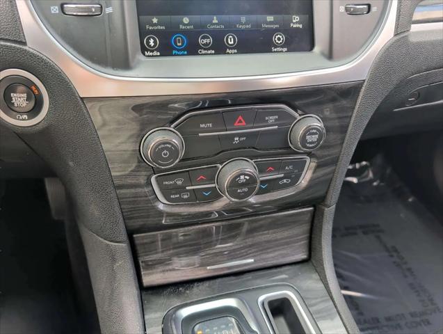 2021 Chrysler 300 Touring