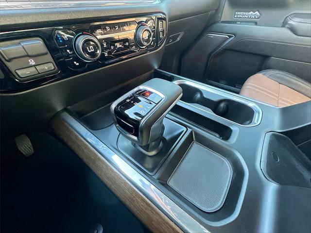2023 Chevrolet Silverado 1500 4WD Crew Cab Short Bed High Country