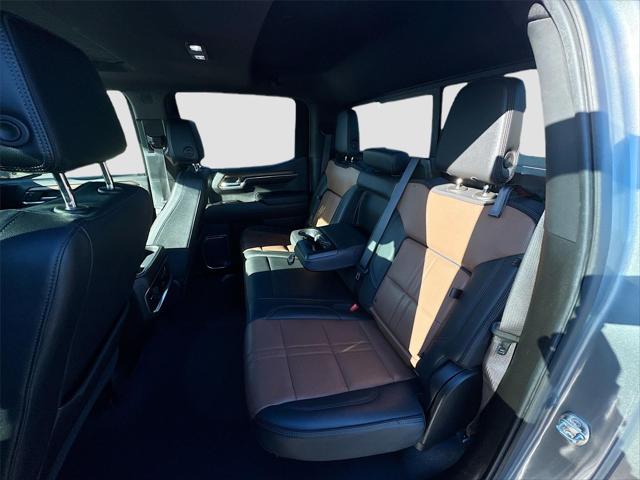 2023 Chevrolet Silverado 1500 4WD Crew Cab Short Bed High Country
