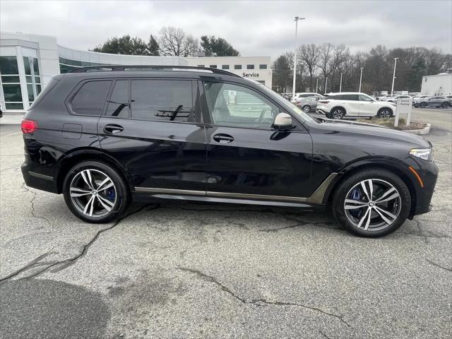 2022 BMW X7 M50i